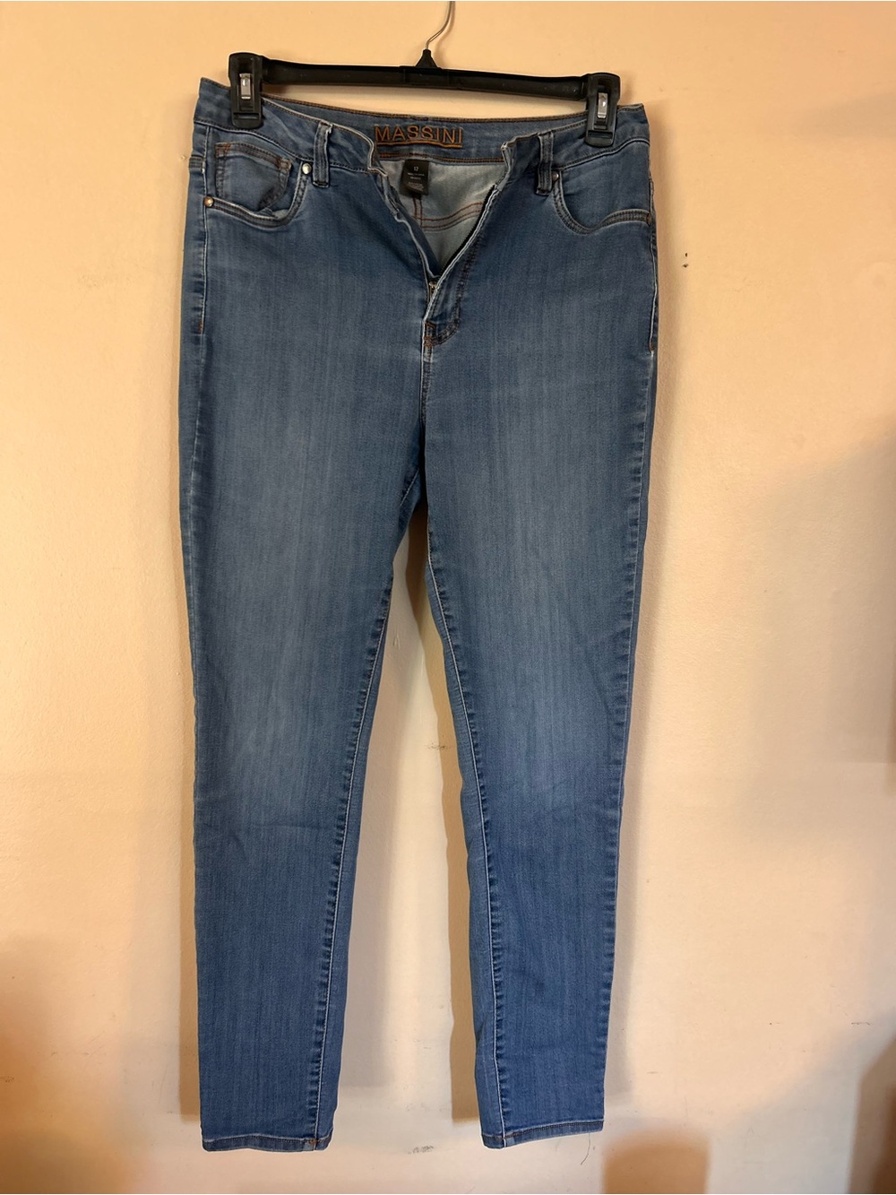 Massini Women's Skinny Jeans - Light Wash Blue